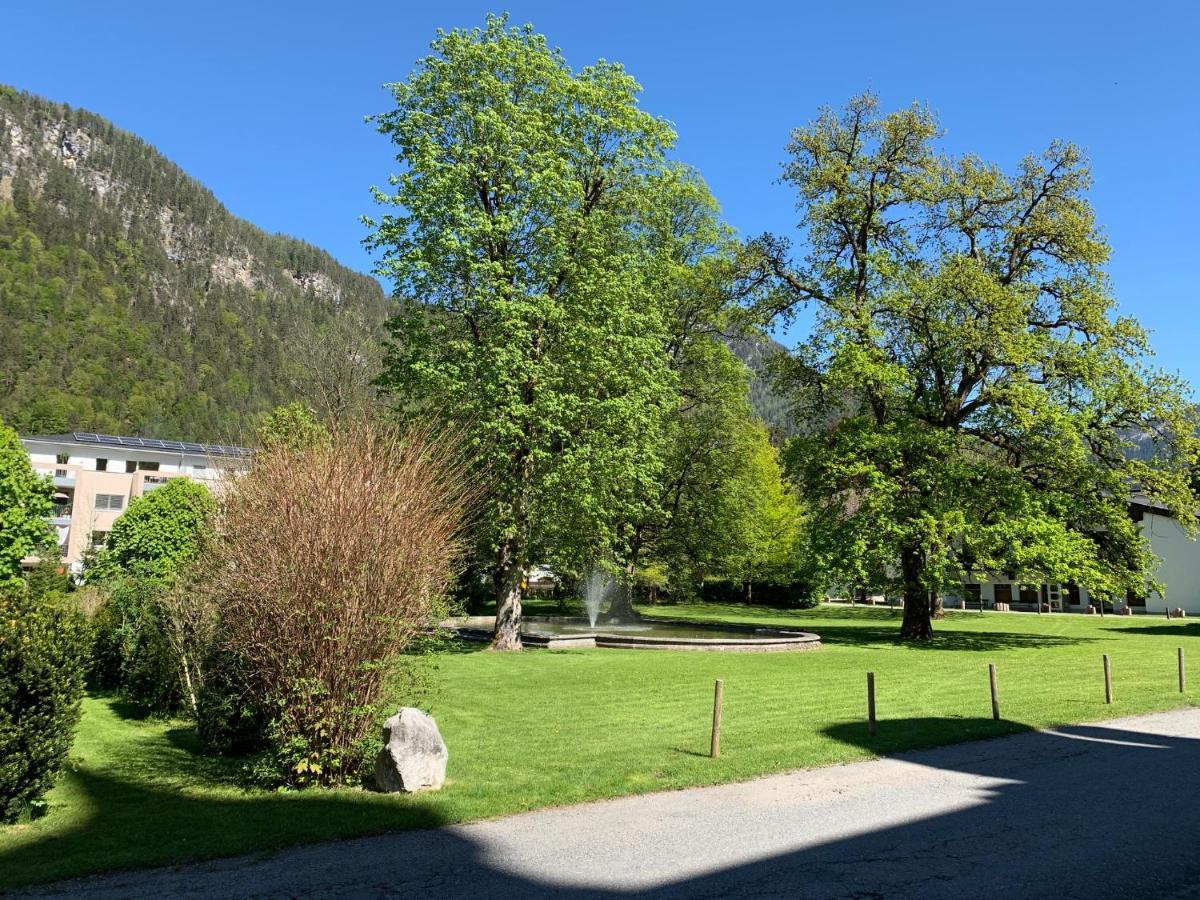 Schlosspark Grubhof - Mitterer Sankt Martin bei Lofer Dış mekan fotoğraf